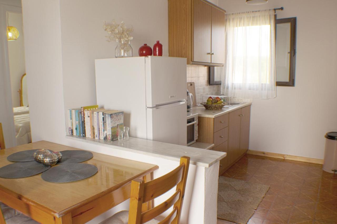 Ayerina First Floor Apartment 阿里拉斯 外观 照片